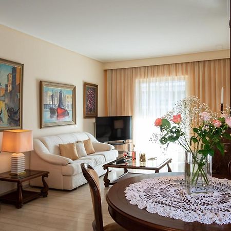 Hector'S Flisvos Apartment Атина Екстериор снимка