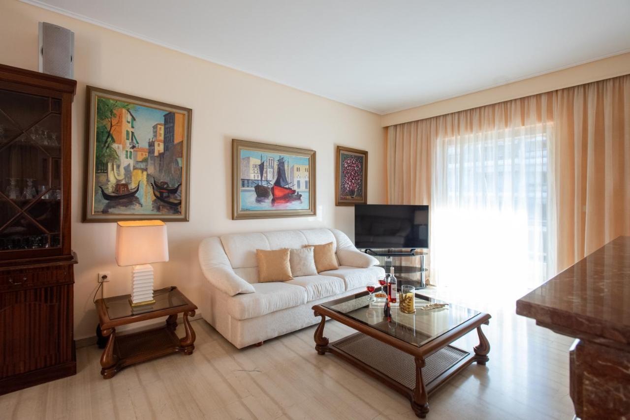 Hector'S Flisvos Apartment Атина Екстериор снимка