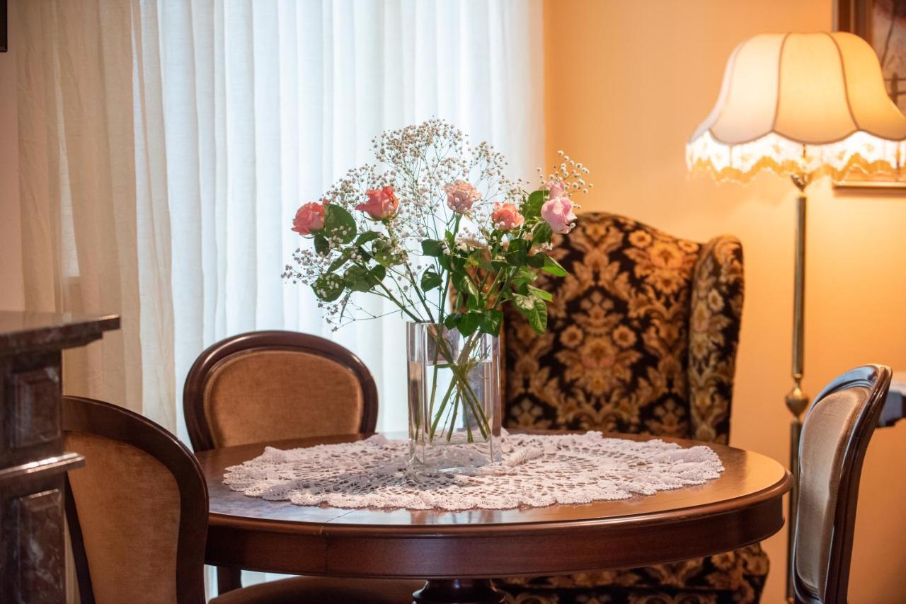 Hector'S Flisvos Apartment Атина Екстериор снимка